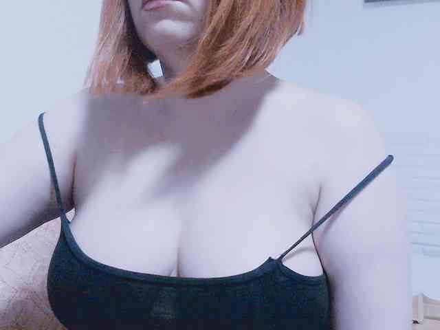 CrazyMary777 webcam