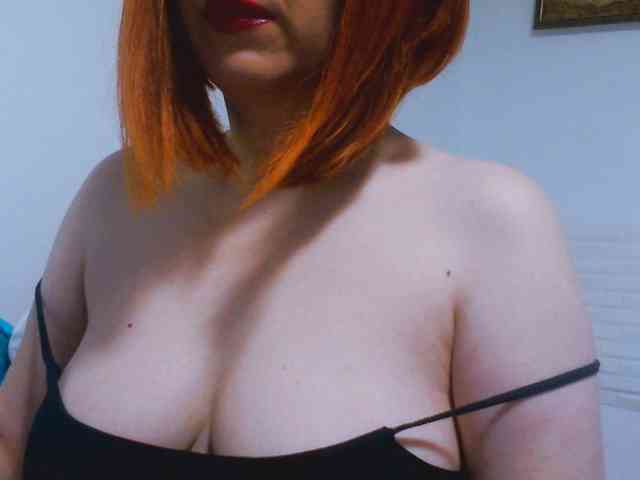 CrazyMary777 webcam