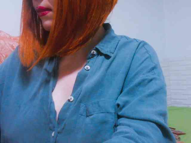 CrazyMary777 webcam