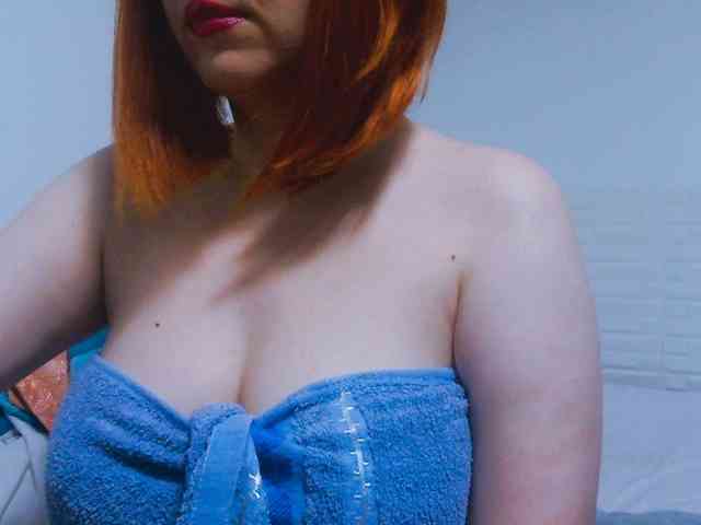 CrazyMary777 webcam