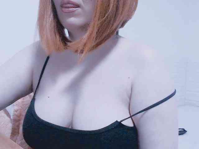 CrazyMary777 Live Webcam on BongaCams