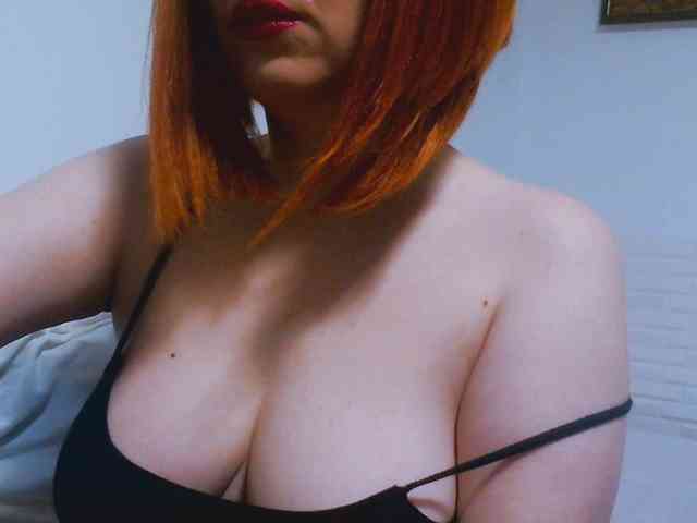 CrazyMary777 webcam