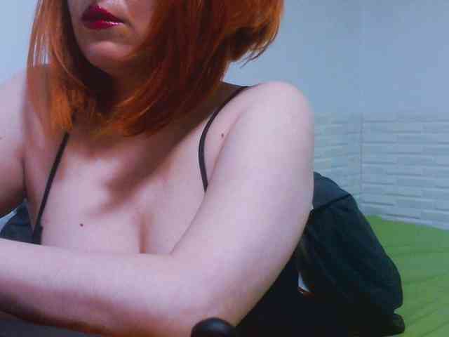CrazyMary777 webcam