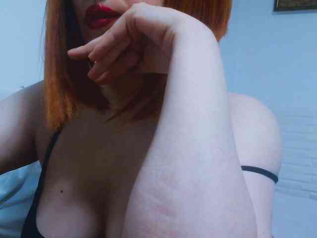 CrazyMary777 webcam