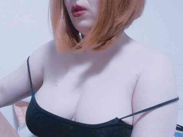 CrazyMary777 webcam