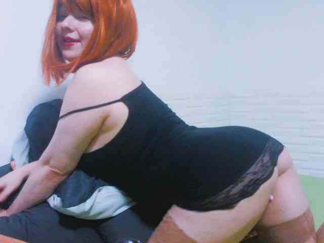 CrazyMary777 webcam
