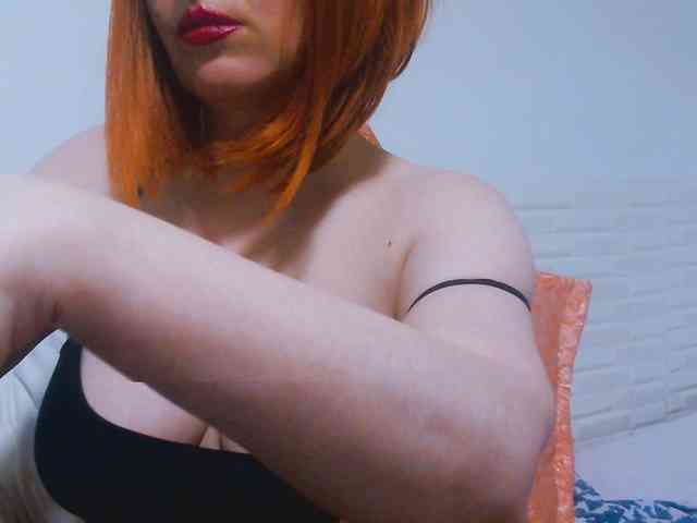 CrazyMary777 webcam