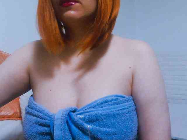 CrazyMary777 webcam