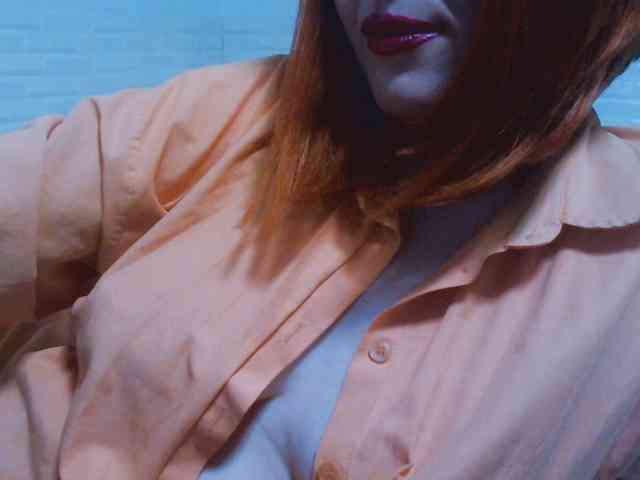 CrazyMary777 webcam