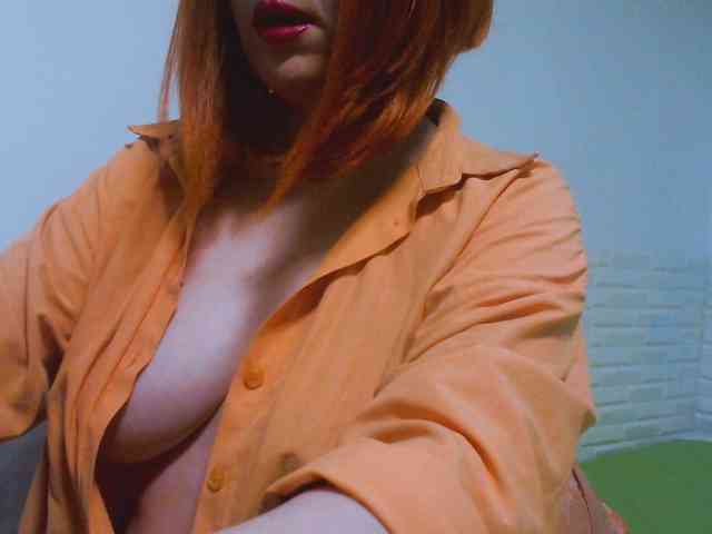 CrazyMary777 webcam