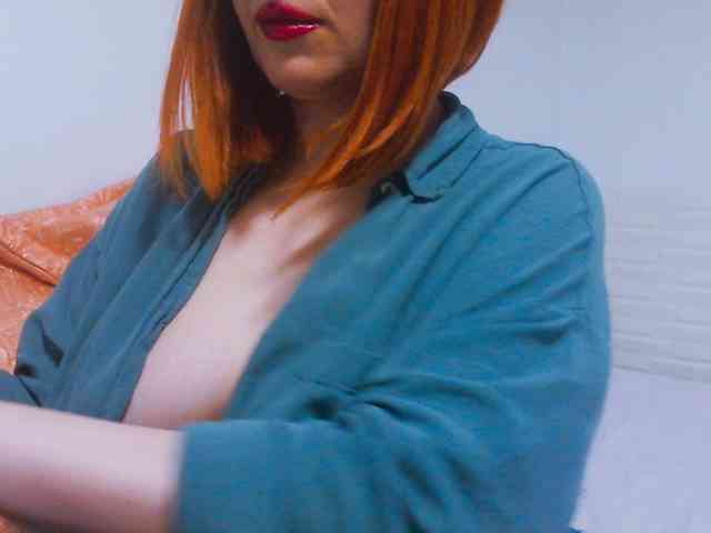 CrazyMary777 webcam