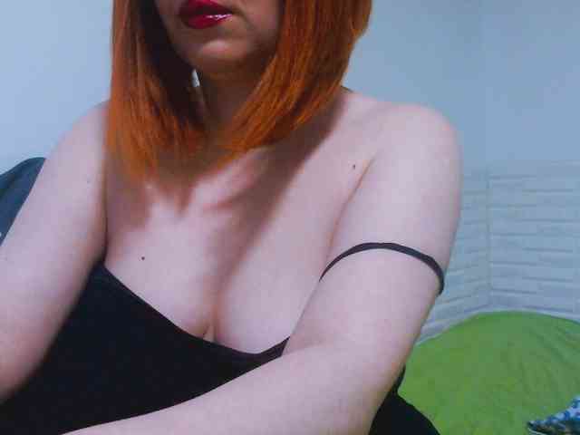 CrazyMary777 webcam