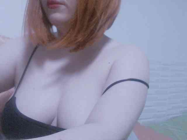 CrazyMary777 webcam