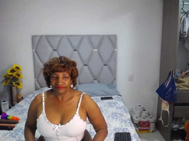 matureflirt69 from BongaCams is Freechat