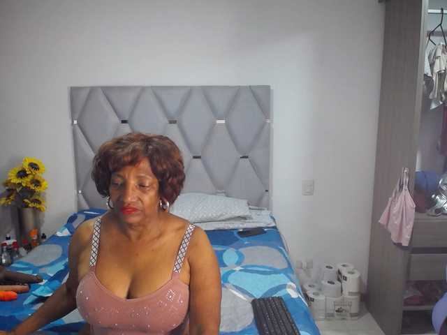 matureflirt69 live sex