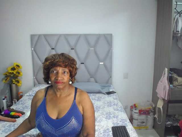 matureflirt69 webcam bongacams model stream image