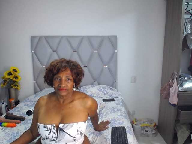 matureflirt69 live sex