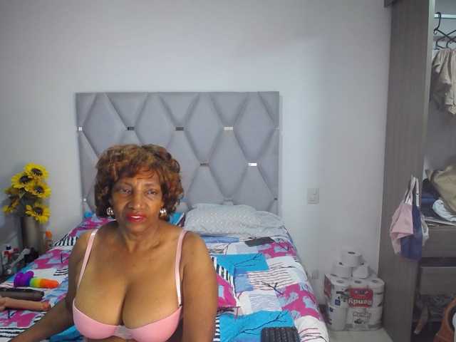 matureflirt69's BongaCams show and profile