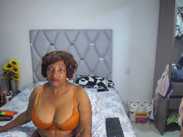 matureflirt69 live sex show