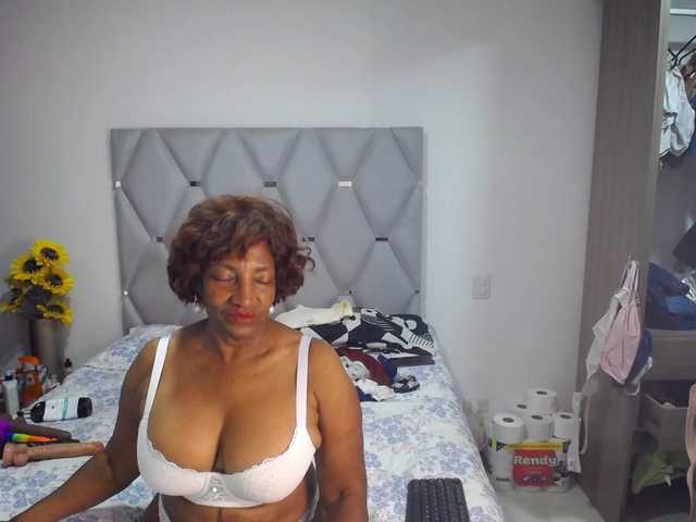 matureflirt69's BongaCams show and profile