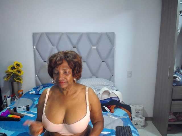 matureflirt69's BongaCams show and profile