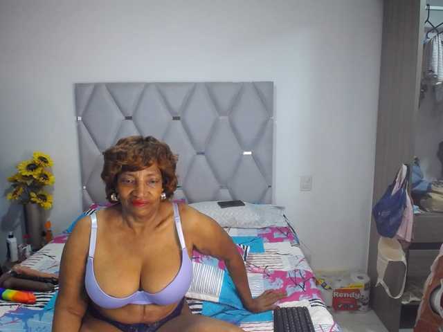 matureflirt69 webcam bongacams model stream image