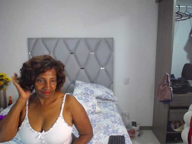 matureflirt69 webcam bongacams model stream image