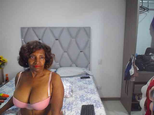 matureflirt69 webcam