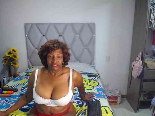 matureflirt69 webcam