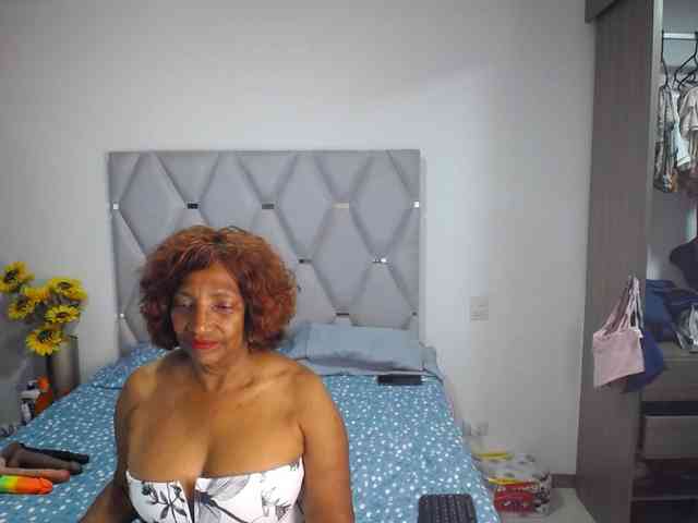 matureflirt69 webcam