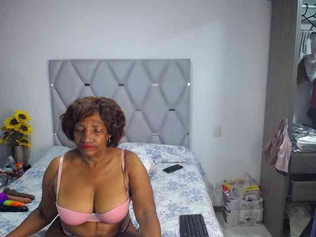 matureflirt69 webcam