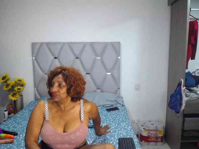 matureflirt69 webcam