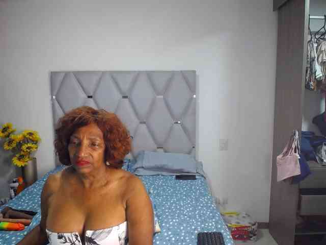 matureflirt69 webcam