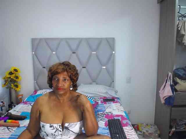 matureflirt69 webcam