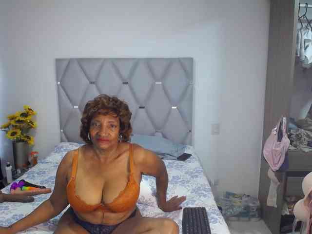 matureflirt69 webcam