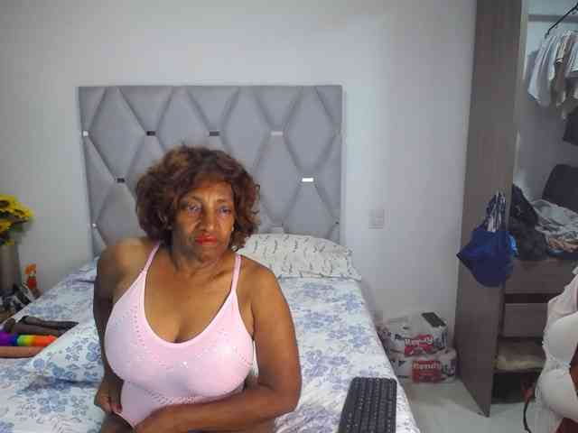 matureflirt69 webcam