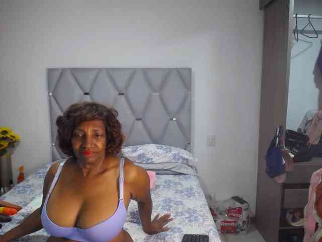 matureflirt69 webcam