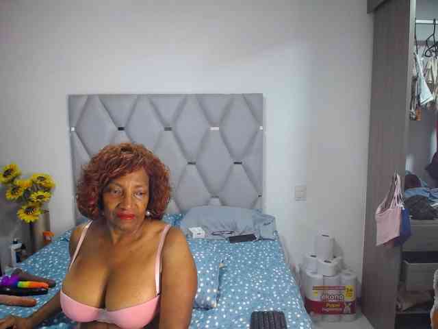 matureflirt69 webcam