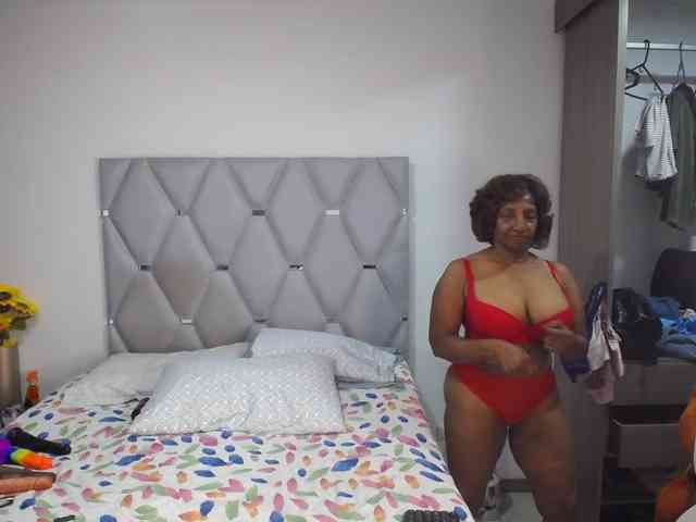 matureflirt69's webcam live show