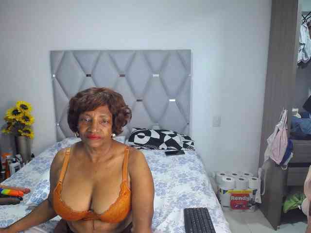 matureflirt69 webcam