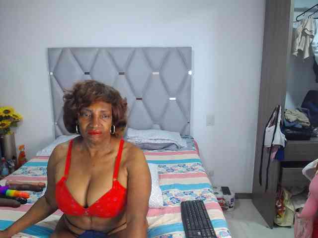 matureflirt69 webcam