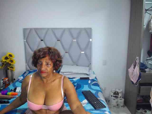 matureflirt69 matureflirt69