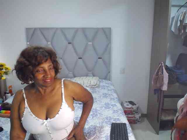 matureflirt69 webcam