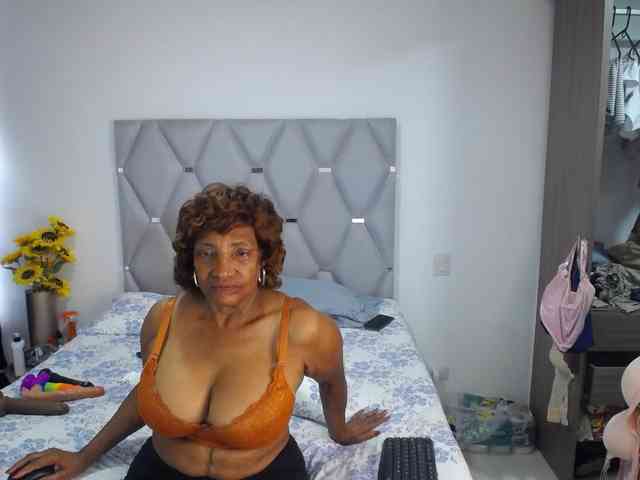 matureflirt69 webcam