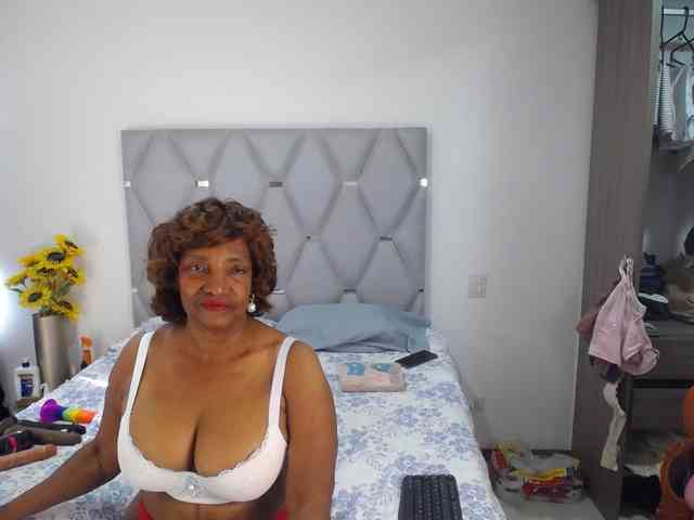 matureflirt69 webcam