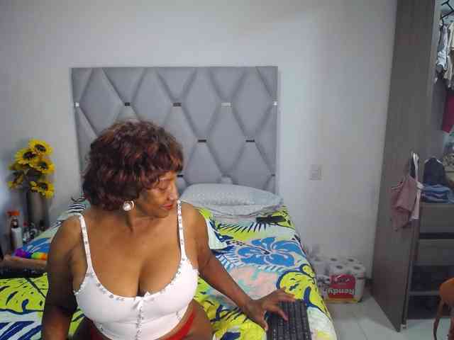 matureflirt69 webcam