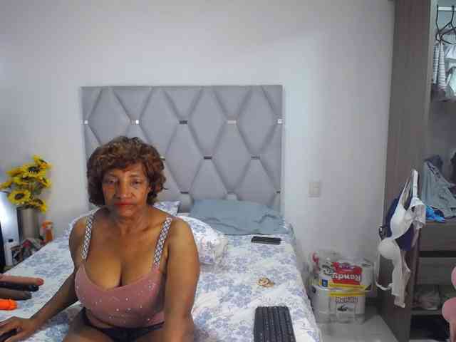 matureflirt69 webcam