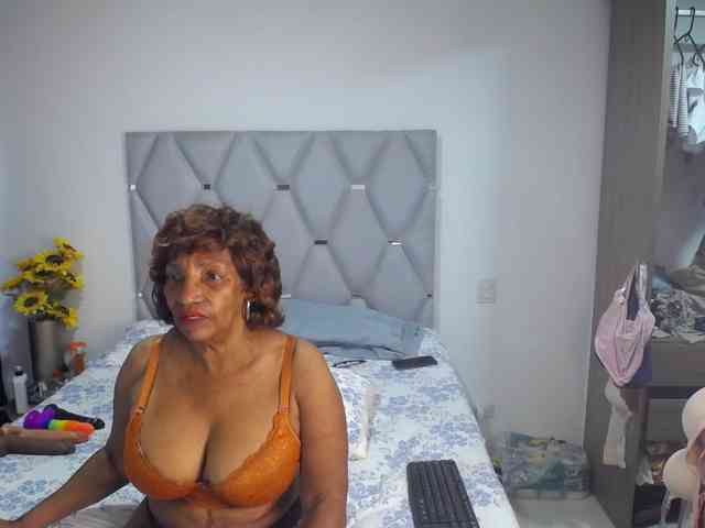 matureflirt69 webcam