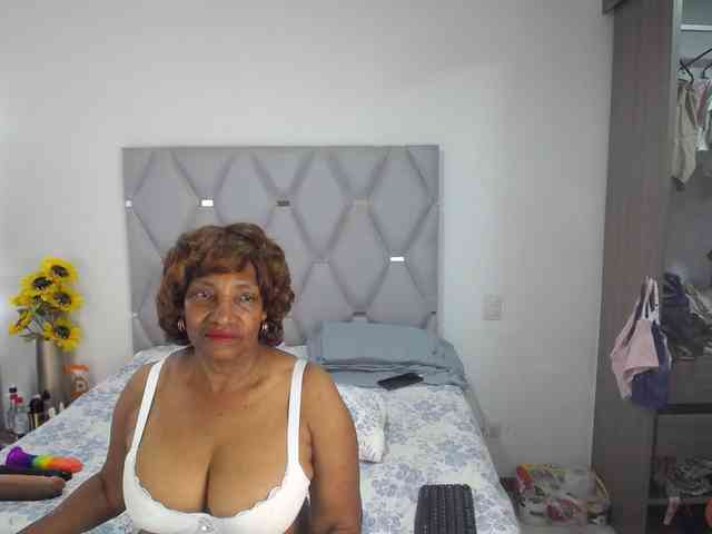 matureflirt69 webcam