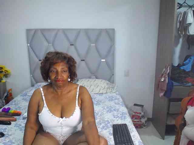 matureflirt69 webcam